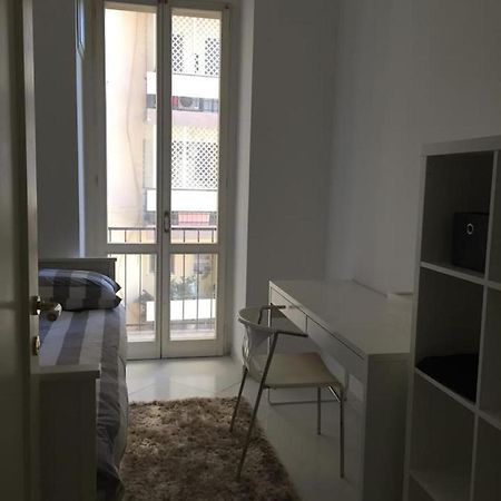 Comodo Appartamento In Pieno Centro Iun P1868 Cagliari Kültér fotó
