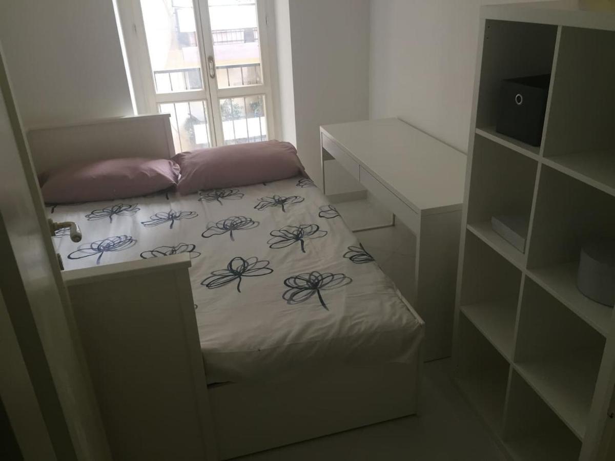 Comodo Appartamento In Pieno Centro Iun P1868 Cagliari Kültér fotó